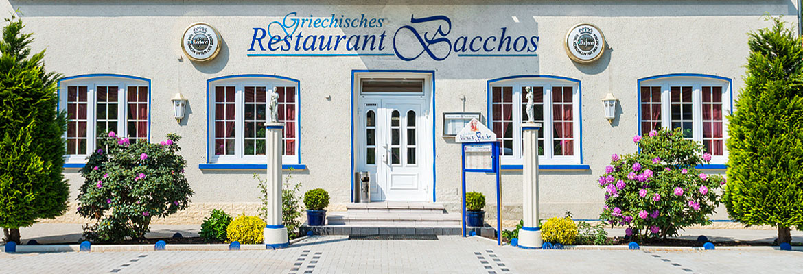 bacchos_restaurant_front